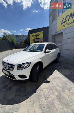 Внедорожник / Кроссовер Mercedes-Benz GLC-Class 2017 в 