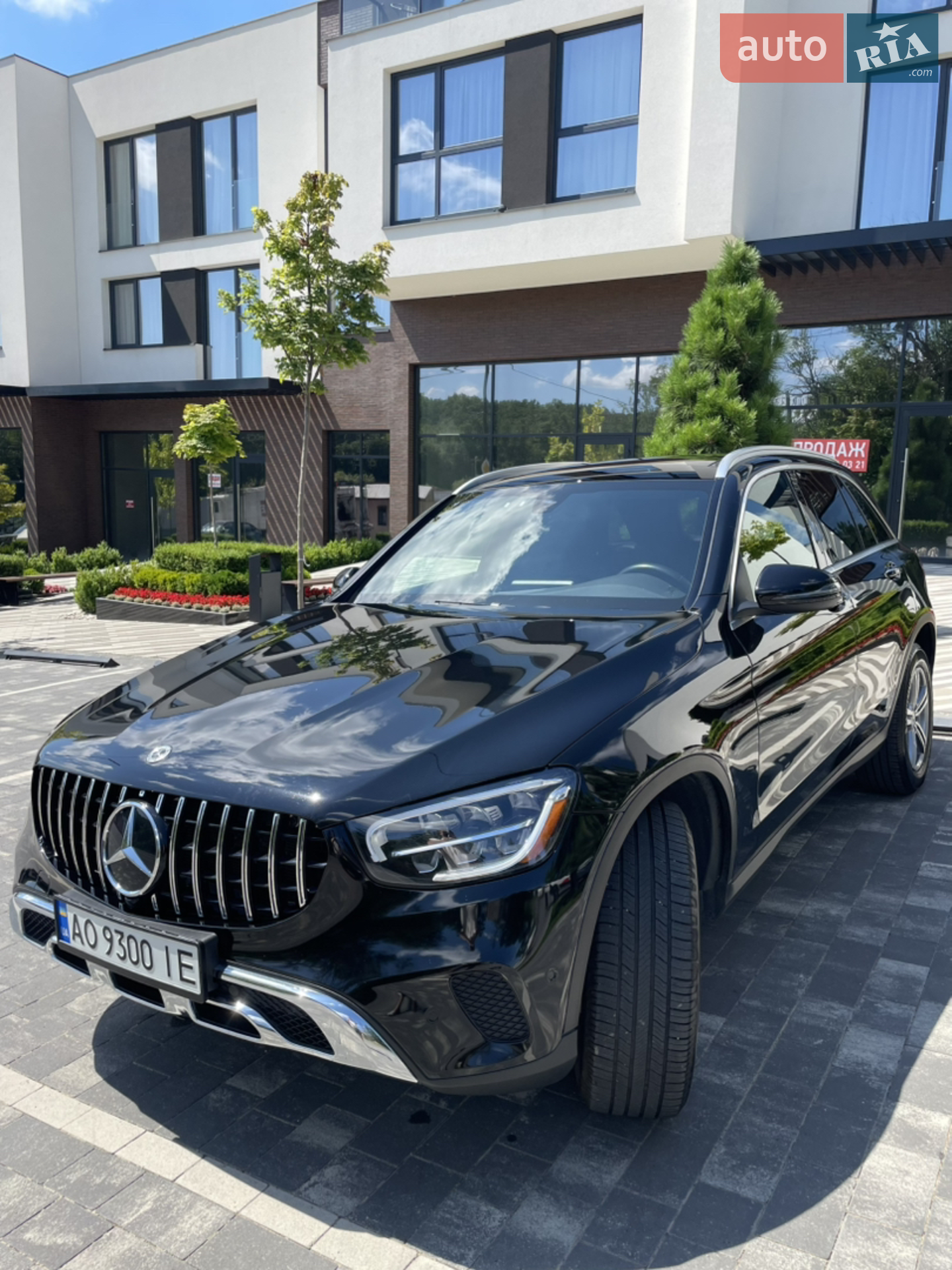 2020 Mercedes-Benz GLC - мініатюра 25
