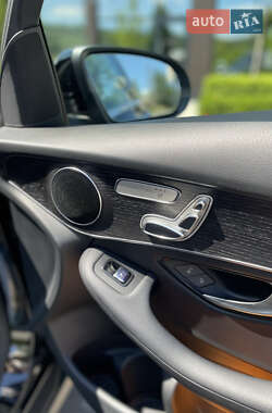 Внедорожник / Кроссовер Mercedes-Benz GLC-Class 2020 в 