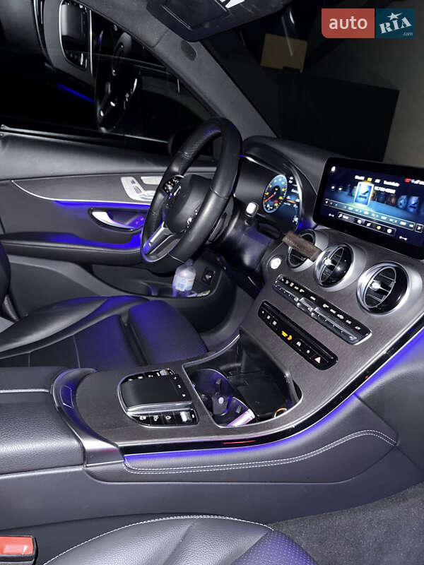 Внедорожник / Кроссовер Mercedes-Benz GLC-Class 2020 в Ужгороде