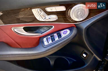 Внедорожник / Кроссовер Mercedes-Benz GLC-Class 2021 в 