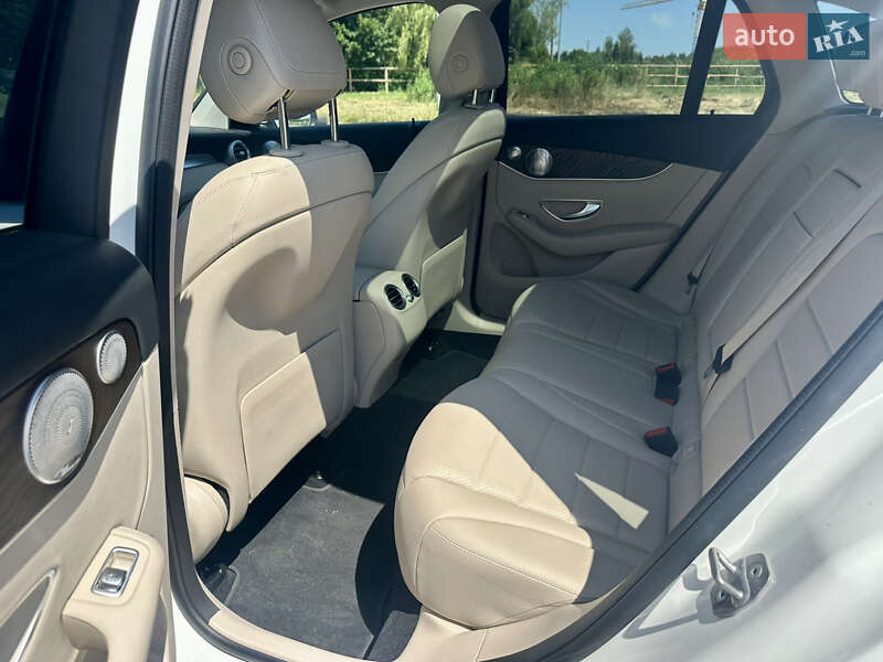 Внедорожник / Кроссовер Mercedes-Benz GLC-Class 2019 в Львове