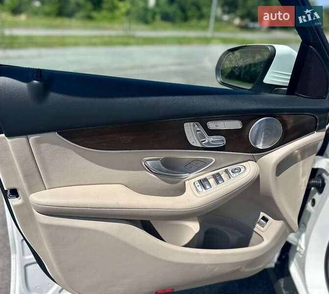 Внедорожник / Кроссовер Mercedes-Benz GLC-Class 2019 в Львове