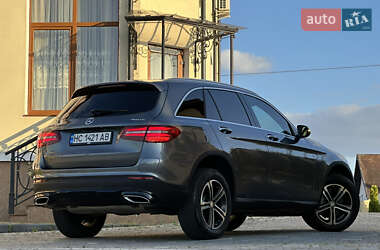 Внедорожник / Кроссовер Mercedes-Benz GLC-Class 2018 в 