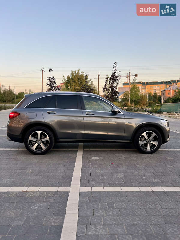 Внедорожник / Кроссовер Mercedes-Benz GLC-Class 2018 в Львове