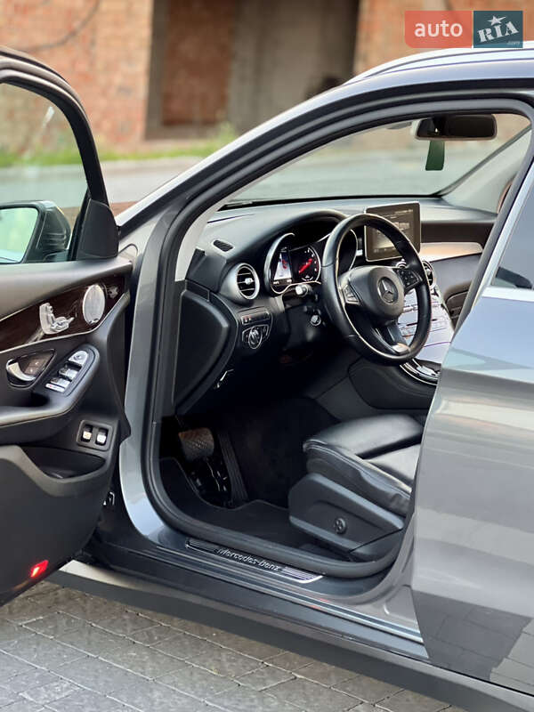 Позашляховик / Кросовер Mercedes-Benz GLC-Class 2018 в Львові фото 24 Позашляховик / Кросовер Mercedes-Benz GLC-Class 2018 в Львові