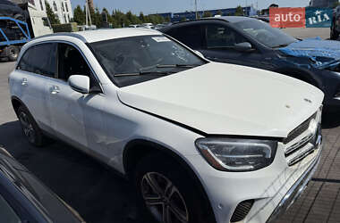 Mercedes-Benz GLC-Class 2021