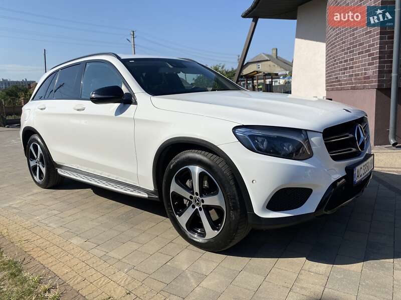 Mercedes-Benz GLC-Class 2018