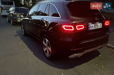 Внедорожник / Кроссовер Mercedes-Benz GLC-Class 2020 в 
