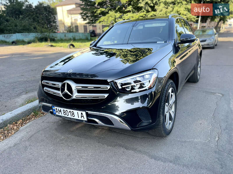 Внедорожник / Кроссовер Mercedes-Benz GLC-Class 2020 в 