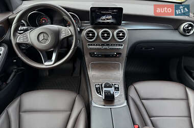 Внедорожник / Кроссовер Mercedes-Benz GLC-Class 2017 в 