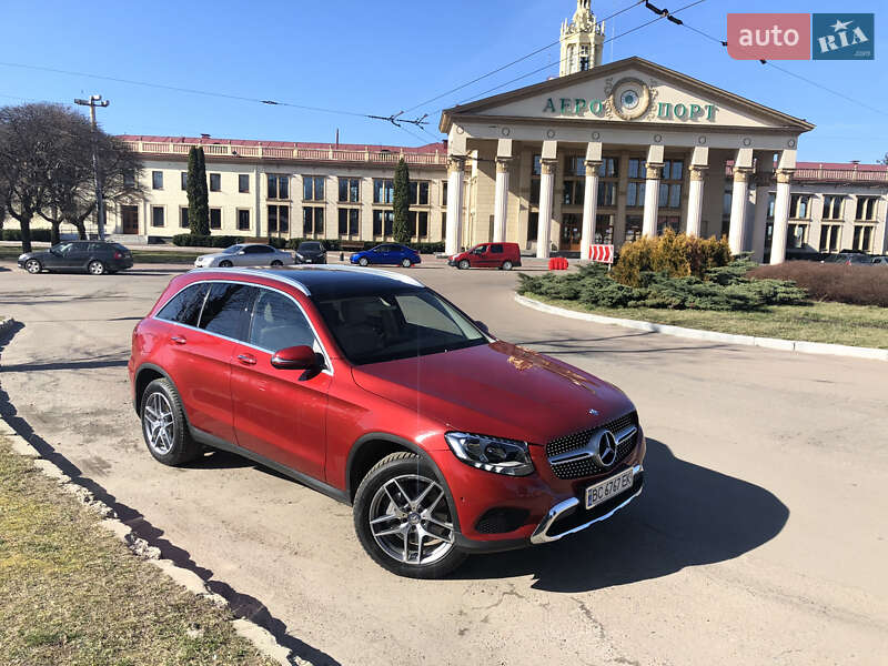 Внедорожник / Кроссовер Mercedes-Benz GLC-Class 2016 в Львове