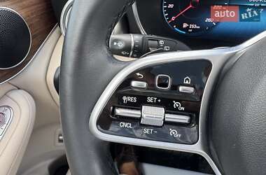 Внедорожник / Кроссовер Mercedes-Benz GLC-Class 2021 в 