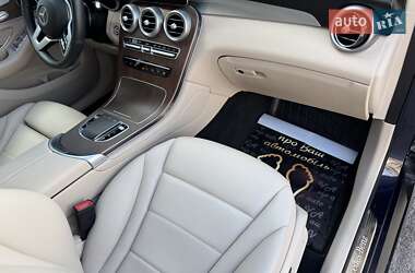 Внедорожник / Кроссовер Mercedes-Benz GLC-Class 2021 в 