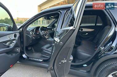 Внедорожник / Кроссовер Mercedes-Benz GLC-Class 2021 в 