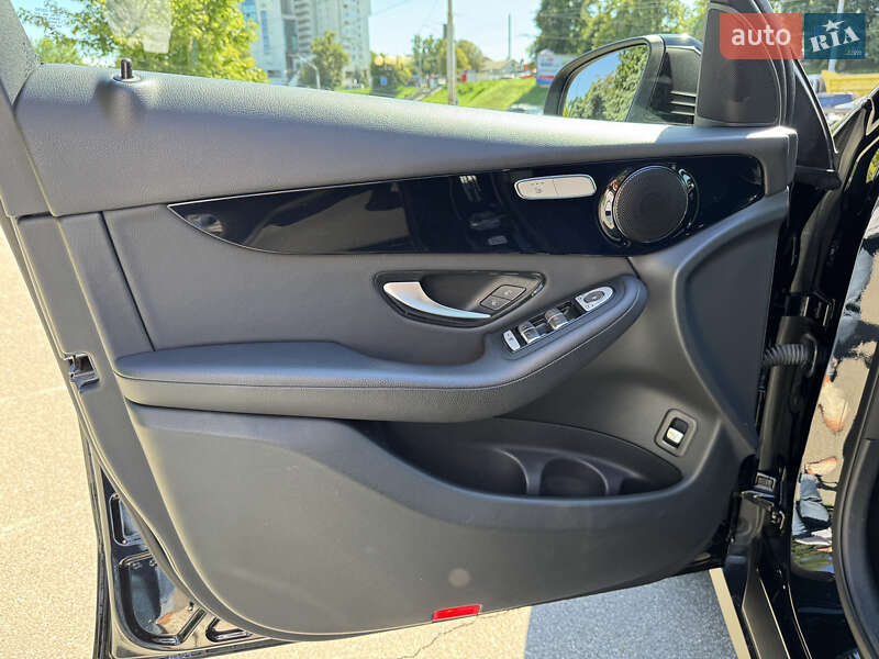 Внедорожник / Кроссовер Mercedes-Benz GLC-Class 2020 в Киеве
