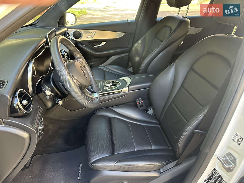 Внедорожник / Кроссовер Mercedes-Benz GLC-Class 2019 в Киеве