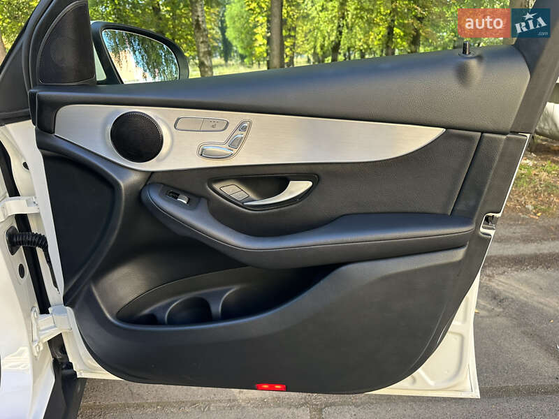 Внедорожник / Кроссовер Mercedes-Benz GLC-Class 2019 в Киеве