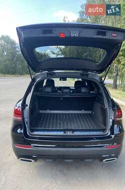 Внедорожник / Кроссовер Mercedes-Benz GLC-Class 2019 в 