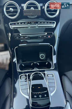 Внедорожник / Кроссовер Mercedes-Benz GLC-Class 2015 в 