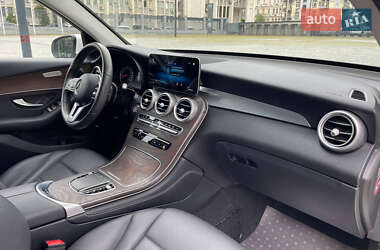 Внедорожник / Кроссовер Mercedes-Benz GLC-Class 2019 в 