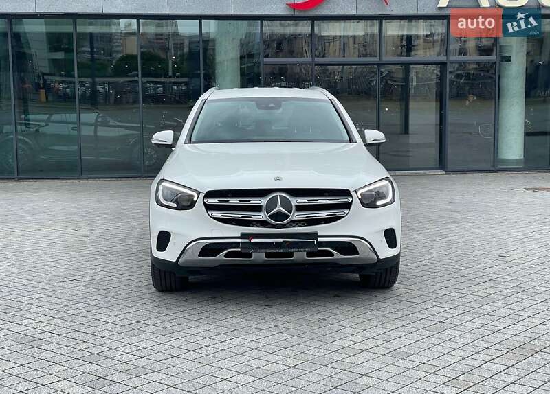 Внедорожник / Кроссовер Mercedes-Benz GLC-Class 2019 в Киеве фото 27 Внедорожник / Кроссовер Mercedes-Benz GLC-Class 2019 в Киеве