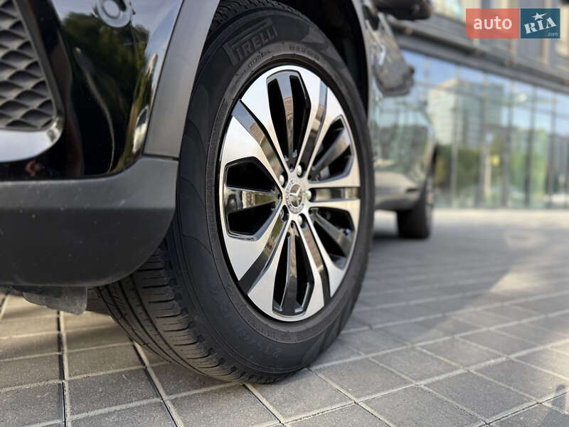 Внедорожник / Кроссовер Mercedes-Benz GLC-Class 2019 в Львове фото 5 Внедорожник / Кроссовер Mercedes-Benz GLC-Class 2019 в Львове