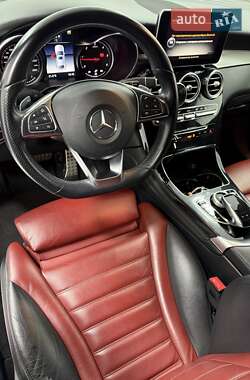 Внедорожник / Кроссовер Mercedes-Benz GLC-Class 2018 в 