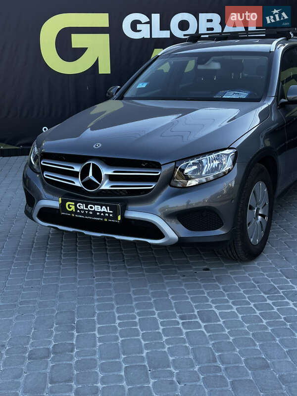Внедорожник / Кроссовер Mercedes-Benz GLC-Class 2017 в Львове фото 4 Внедорожник / Кроссовер Mercedes-Benz GLC-Class 2017 в Львове