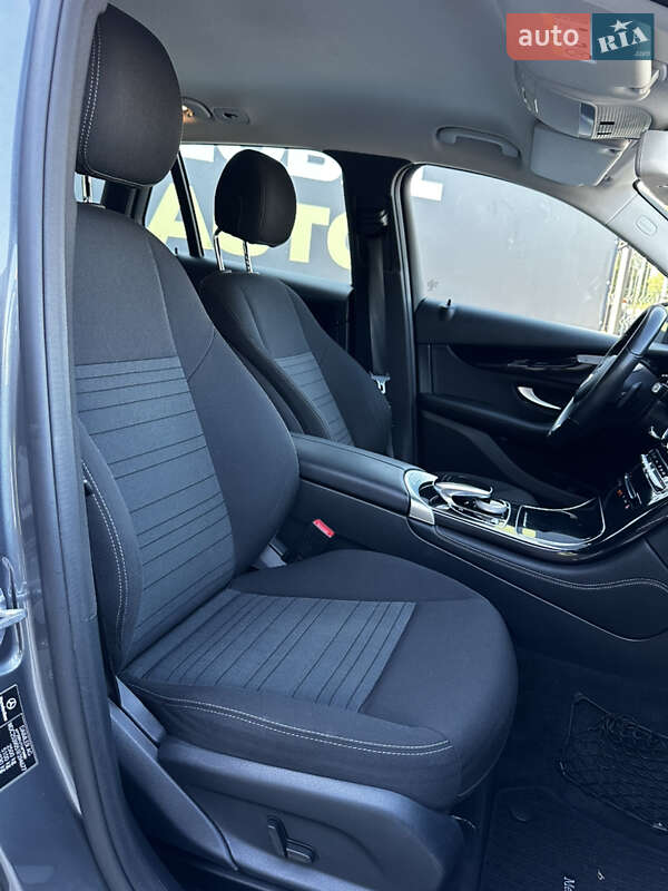 Внедорожник / Кроссовер Mercedes-Benz GLC-Class 2017 в Львове фото 15 Внедорожник / Кроссовер Mercedes-Benz GLC-Class 2017 в Львове