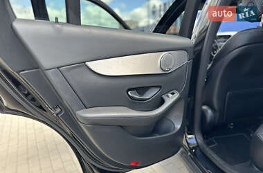 Внедорожник / Кроссовер Mercedes-Benz GLC-Class 2016 в 