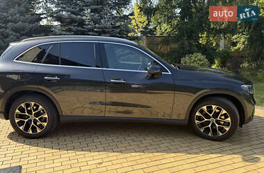 Внедорожник / Кроссовер Mercedes-Benz GLC-Class 2023 в 