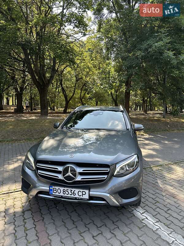 Внедорожник / Кроссовер Mercedes-Benz GLC-Class 2017 в Тернополе