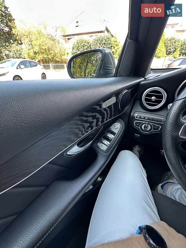 Внедорожник / Кроссовер Mercedes-Benz GLC-Class 2017 в Тернополе