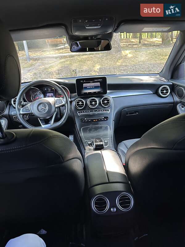 Внедорожник / Кроссовер Mercedes-Benz GLC-Class 2017 в Тернополе