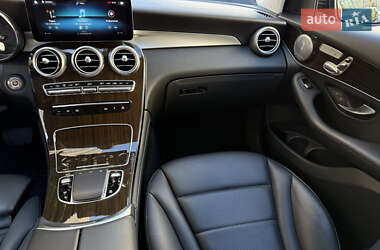 Позашляховик / Кросовер Mercedes-Benz GLC-Class 2019 в 