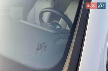 Внедорожник / Кроссовер Mercedes-Benz GLC-Class 2023 в 