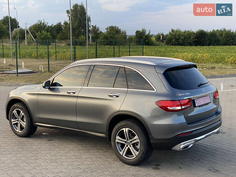 Внедорожник / Кроссовер Mercedes-Benz GLC-Class 2019 в Луцке