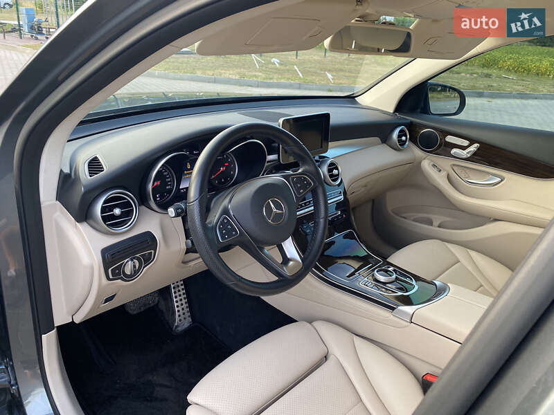 Внедорожник / Кроссовер Mercedes-Benz GLC-Class 2019 в Луцке