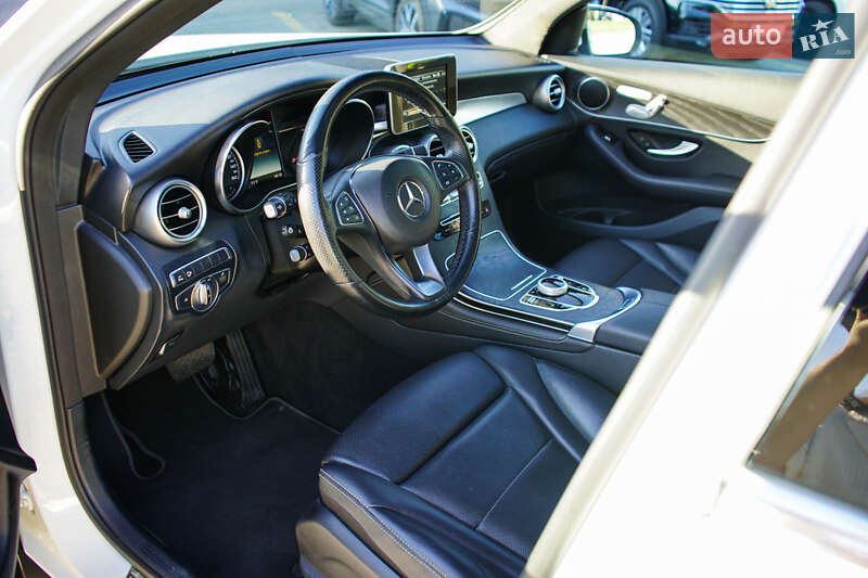 Внедорожник / Кроссовер Mercedes-Benz GLC-Class 2018 в Житомире