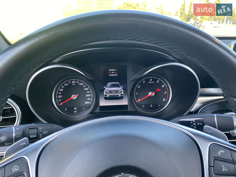 Внедорожник / Кроссовер Mercedes-Benz GLC-Class 2017 в Киеве