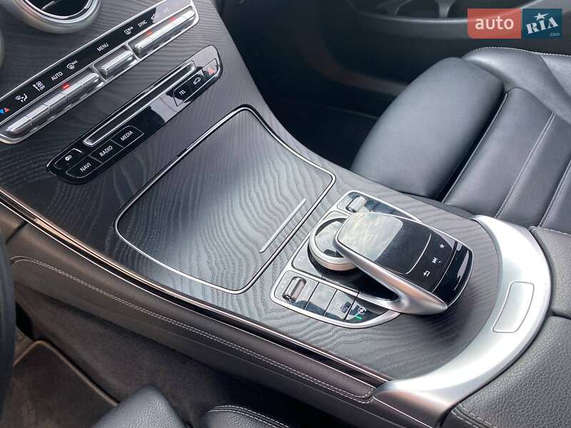 Внедорожник / Кроссовер Mercedes-Benz GLC-Class 2017 в Львове