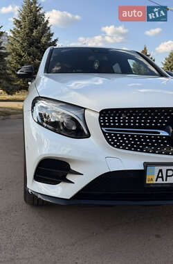 Внедорожник / Кроссовер Mercedes-Benz GLC-Class 2017 в 