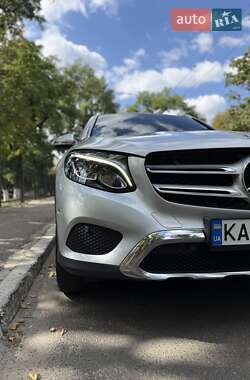 Внедорожник / Кроссовер Mercedes-Benz GLC-Class 2017 в 