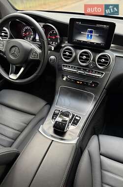 Внедорожник / Кроссовер Mercedes-Benz GLC-Class 2017 в 