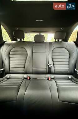 Внедорожник / Кроссовер Mercedes-Benz GLC-Class 2017 в 