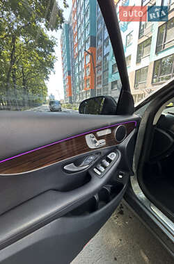 Внедорожник / Кроссовер Mercedes-Benz GLC-Class 2015 в 