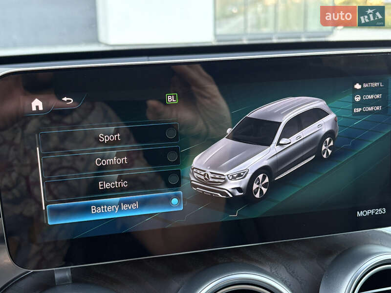 Позашляховик / Кросовер Mercedes-Benz GLC-Class 2021 в Львові