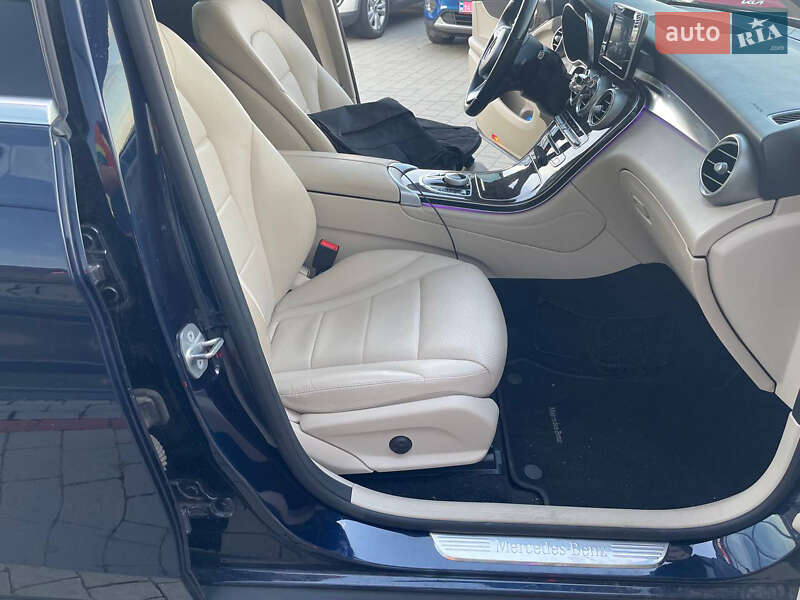 Внедорожник / Кроссовер Mercedes-Benz GLC-Class 2017 в Ужгороде фото 7 Внедорожник / Кроссовер Mercedes-Benz GLC-Class 2017 в Ужгороде