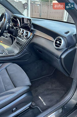 Внедорожник / Кроссовер Mercedes-Benz GLC-Class 2022 в 